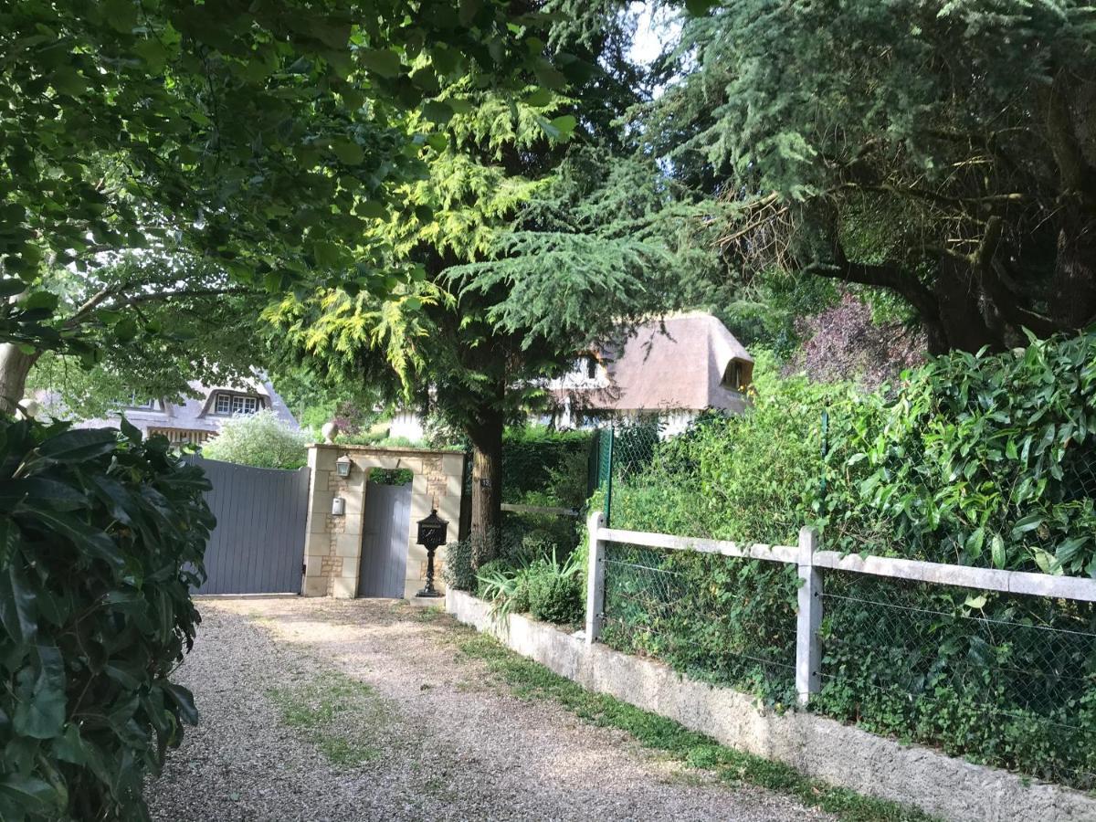 Bed and Breakfast Les Chaumieres Du Pays D'Auge Le Breuil-en-Auge Экстерьер фото