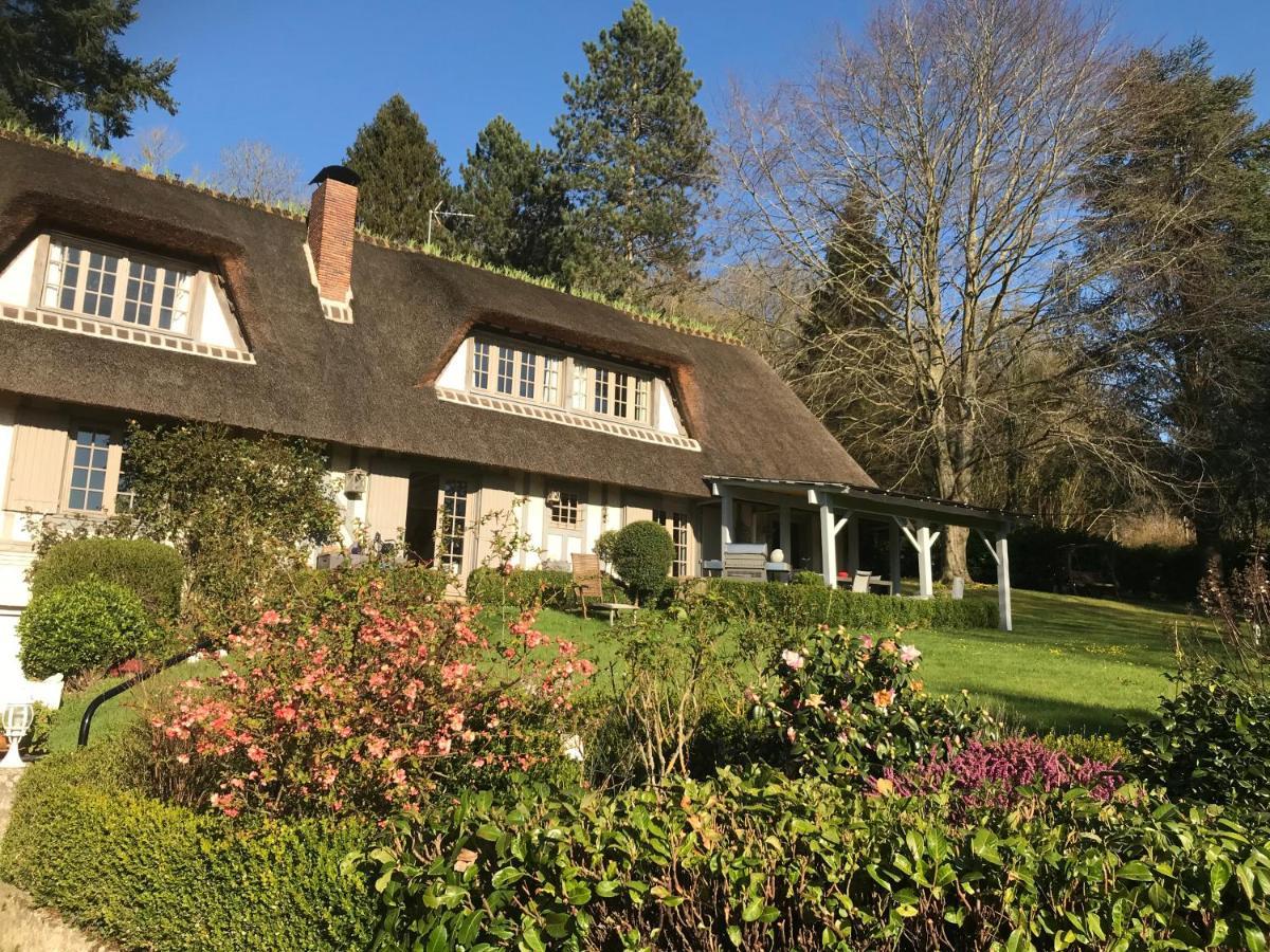 Bed and Breakfast Les Chaumieres Du Pays D'Auge Le Breuil-en-Auge Экстерьер фото