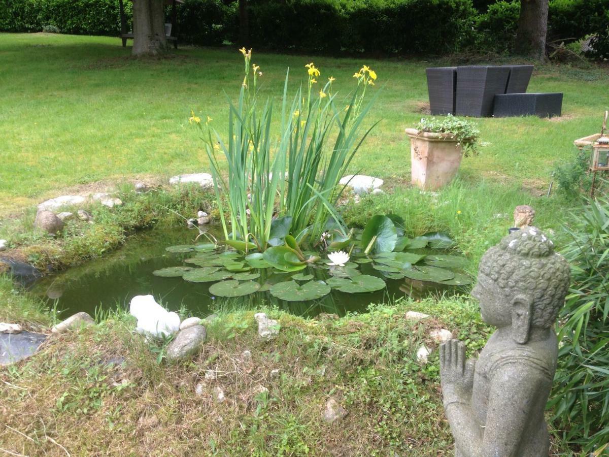 Bed and Breakfast Les Chaumieres Du Pays D'Auge Le Breuil-en-Auge Экстерьер фото